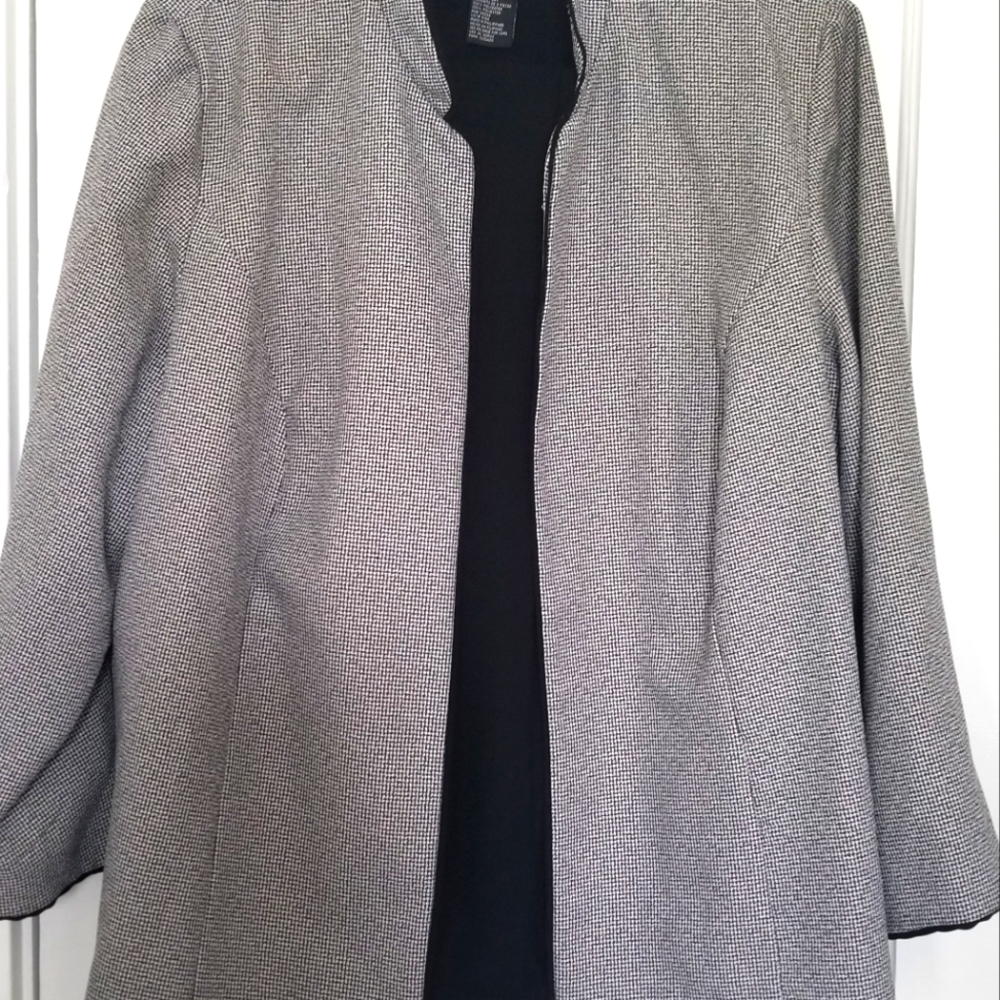 Perceptions Women's Pantsuits Size 24W Black & White. Pants Flat Front